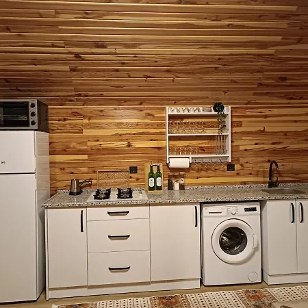 Apartment Alin Dag Dibi Ev *